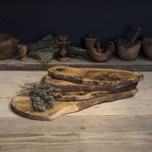 Olive wood chopping board (rustic) - Be Natural Products